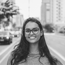 Antiguo Alumno, Recién Graduado